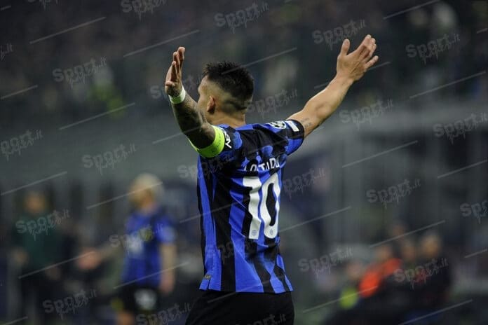 lautaro martinez ( foto di salvatore fornelli )