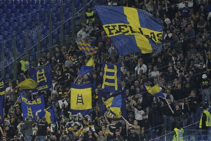 tifosi hellas verona ( foto di salvatore fornelli )